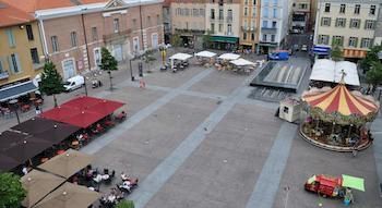 De La Republique Hotel 2*
