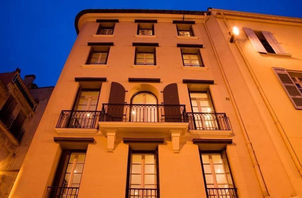 Hotel De La Republique